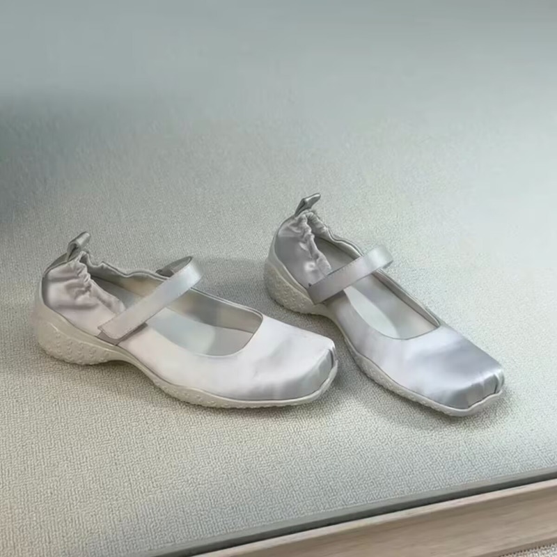 Zapatos Mary Jane de Suela Sua - Mary Jane Shoes reseña y precio