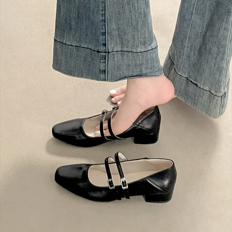 Zapatos Mary Jane plateados de - Mary Jane Shoes reseña y precio